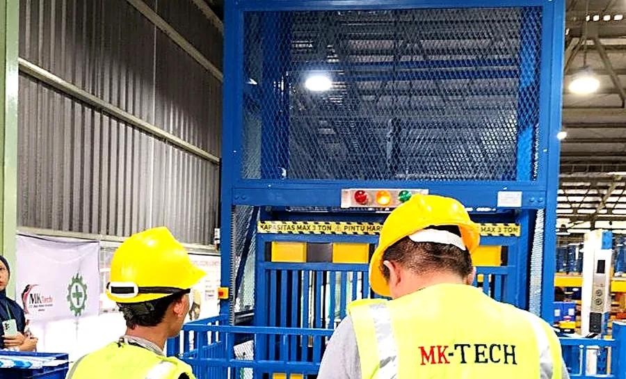 Cargo Lift — MK Technindo