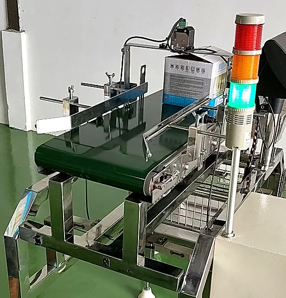 Workshop fabrikasi conveyor MK Technindo di Sidoarjo, Jawa Timur